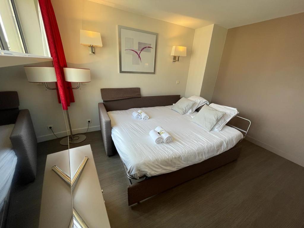 Quartz Yourhosthelper Apartment ก็อง ภายนอก รูปภาพ